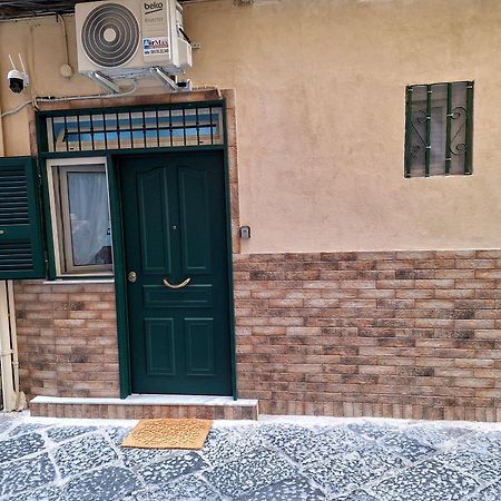 הוילה נאפולי Casa Vacanza Alessandra מראה חיצוני תמונה